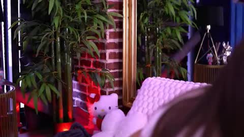 Milla online show from 01.18.26