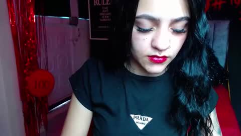 Snapshot of millacounisslosexanal chatting on 02.24.25 Violeta online show from 02.24.25