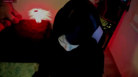 millandiux online show from 04.14.26