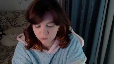 Snapshot of millapoolys chatting on 04.27.26 Milla online show from 04.27.26