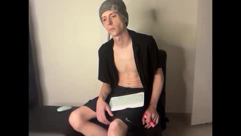 Snapshot of millerjdm chatting on 02.14.26 SlimnHungOH online show from 02.14.26