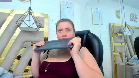 millers_rousse online show from 03.12.26