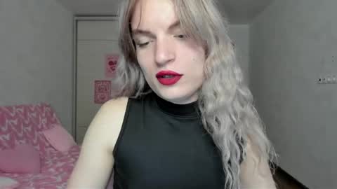 mili-kira online show from 04.29.26