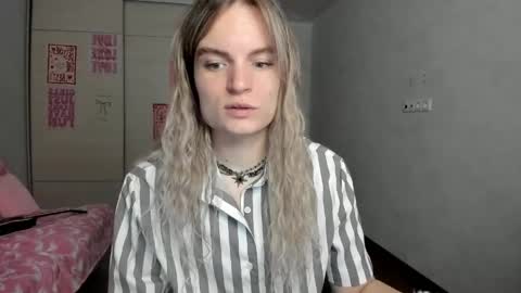 mili-kira online show from 05.09.26