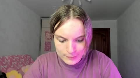 mili-kira online show from 05.23.26