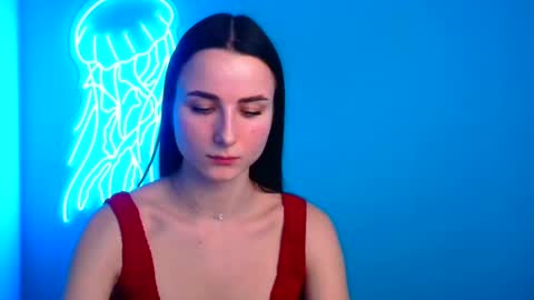 Milly online show from 01.20.25