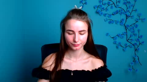 Snapshot of milly_liss chatting on 06.22.26 Milly online show from 06.22.26