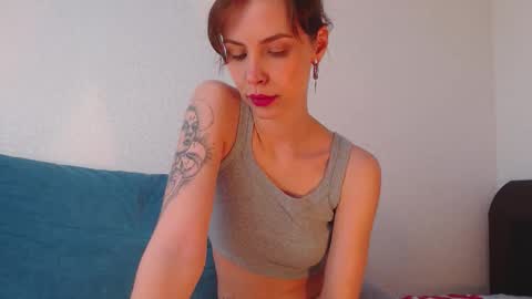 Snapshot of milly_ross23 chatting on 09.16.25 Milly online show from 09.16.25