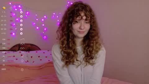 Snapshot of milounee chatting on 02.12.26 milounee online show from 02.12.26