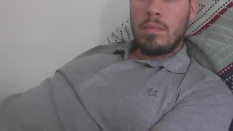 milowww1601 online show from 10.15.25