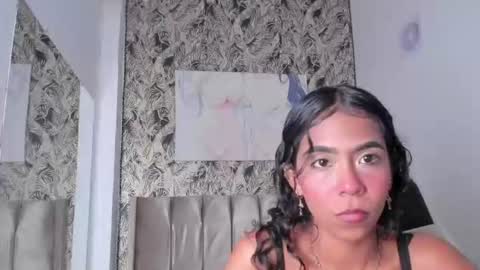 Snapshot of miluuu18 chatting on 07.20.26 Miluu online show from 07.20.26