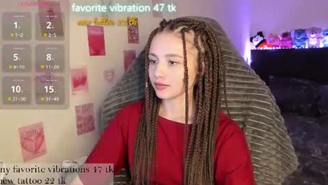 Snapshot of milyamess chatting on 07.24.26 Emily online show from 07.24.26