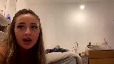 Mimi Monroe  online show from 03.02.25