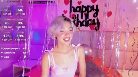 Snapshot of min_minjil chatting on 03.01.25 Minji online show from 03.01.25