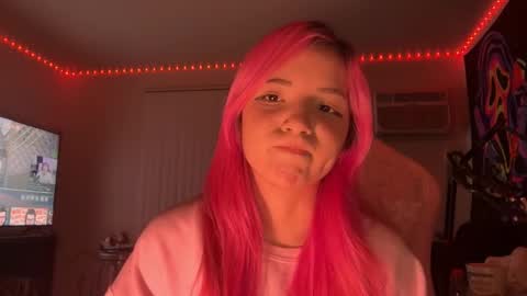 Snapshot of minaisnever chatting on 03.04.26 Mina online show from 03.04.26