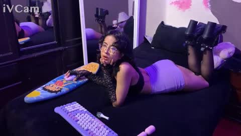 Suki 3 online show from 02.02.26