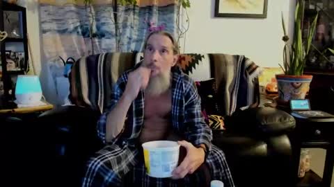 Snapshot of mindphuk chatting on 03.05.25 mindphuk online show from 03.05.25