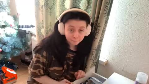 Snapshot of mindyrives chatting on 03.01.26 Mindy online show from 03.01.26