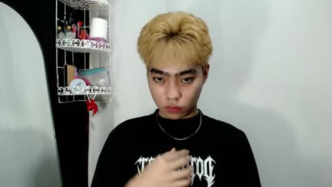 mingkla_man online show from 05.09.26
