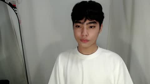 mingkla_man online show from 07.12.26