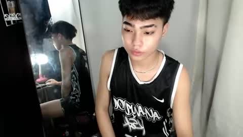 mingkla_man online show from 07.25.26
