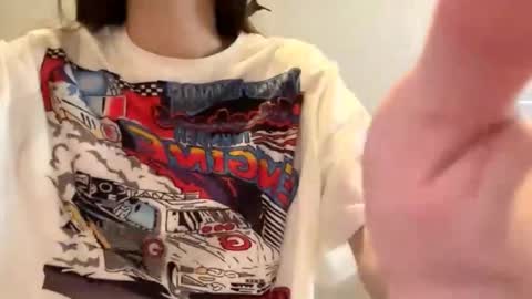 Emilia online show from 09.21.25