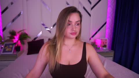 minifox_ online show from 10.17.25