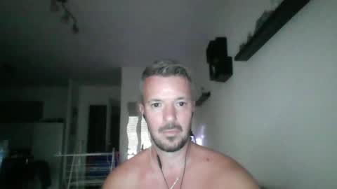 Snapshot of minka28 chatting on 06.22.26 minka28 online show from 06.22.26