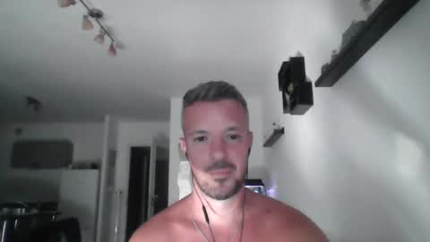 Snapshot of minka28 chatting on 07.20.26 minka28 online show from 07.20.26