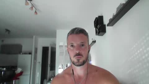 Snapshot of minka28 chatting on 07.31.26 minka28 online show from 07.31.26