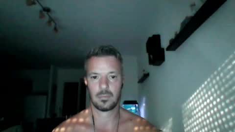 Snapshot of minka28 chatting on 08.02.26 minka28 online show from 08.02.26