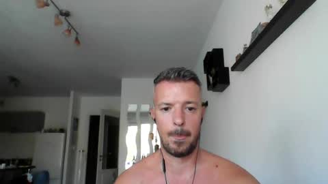 Snapshot of minka28 chatting on 08.04.26 minka28 online show from 08.04.26