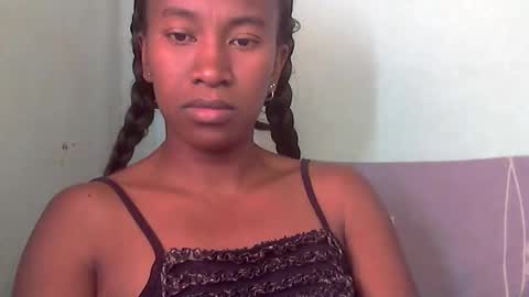 minouch211907 online show from 05.16.26