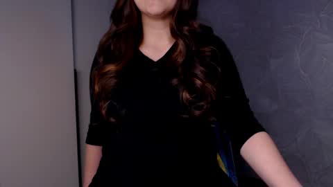 Snapshot of minty_dazee chatting on 04.21.26 Dasha online show from 04.21.26