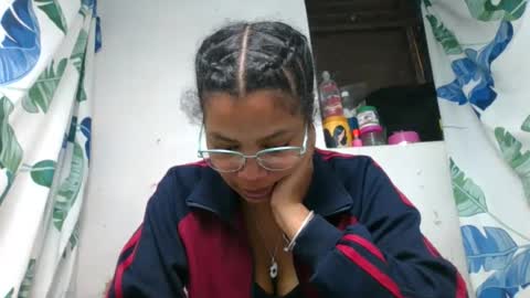 Snapshot of miora620846 chatting on 06.14.26 miora620846 online show from 06.14.26