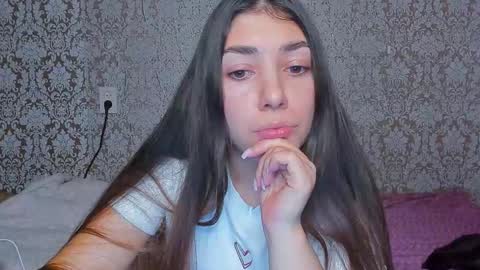 Mira online show from 12.04.25