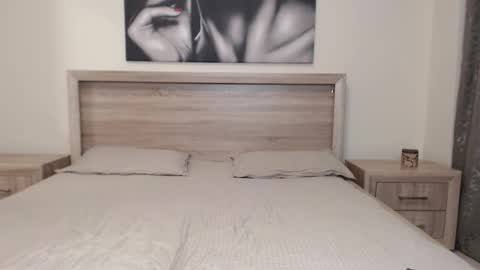 mira_jade online show from 09.18.25