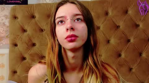 Snapshot of mira_lynxx chatting on 11.29.25 mira_lynxx online show from 11.29.25