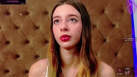 Snapshot of mira_lynxx chatting on 12.03.25 mira_lynxx online show from 12.03.25