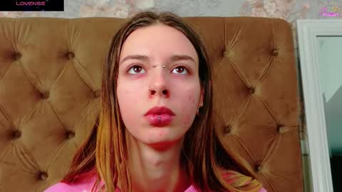 Snapshot of mira_lynxx chatting on 01.08.26 mira_lynxx online show from 01.08.26