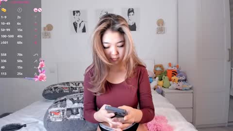 Snapshot of miraann chatting on 02.02.25 Mirana online show from 02.02.25