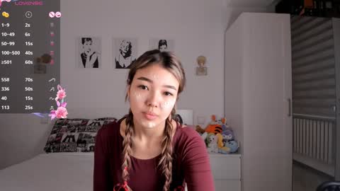 Snapshot of miraann chatting on 02.05.25 Mirana online show from 02.05.25