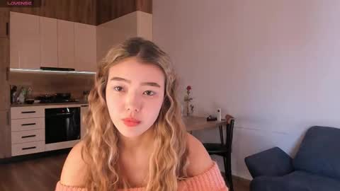 Snapshot of miraann chatting on 02.24.25 Mirana online show from 02.24.25