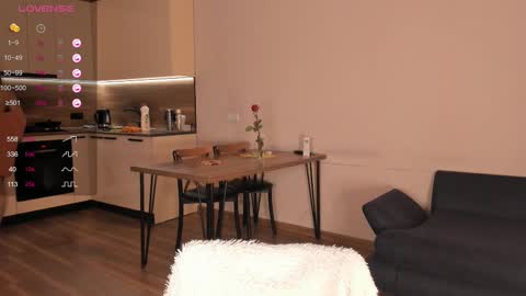 Snapshot of miraann chatting on 03.11.25 Mirana online show from 03.11.25