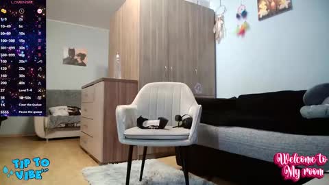 Miracle Rose online show from 02.04.25