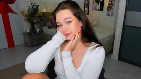 Emma online show from 02.13.25