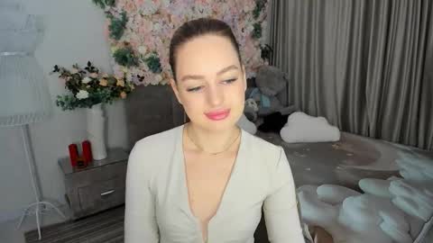 Emma online show from 10.16.25