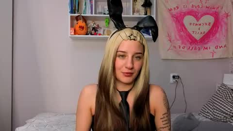 Cassie online show from 04.28.26