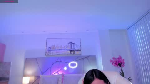 Snapshot of miranda_crawfor chatting on 05.23.26 miranda_crawfor online show from 05.23.26