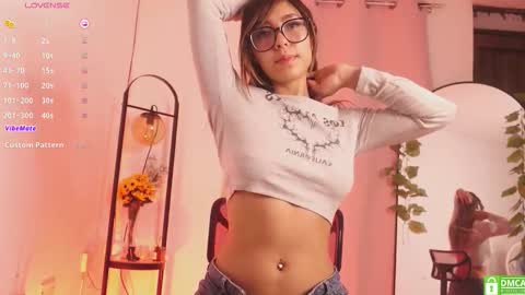 MIRANDA HERNANDEZ online show from 03.10.26